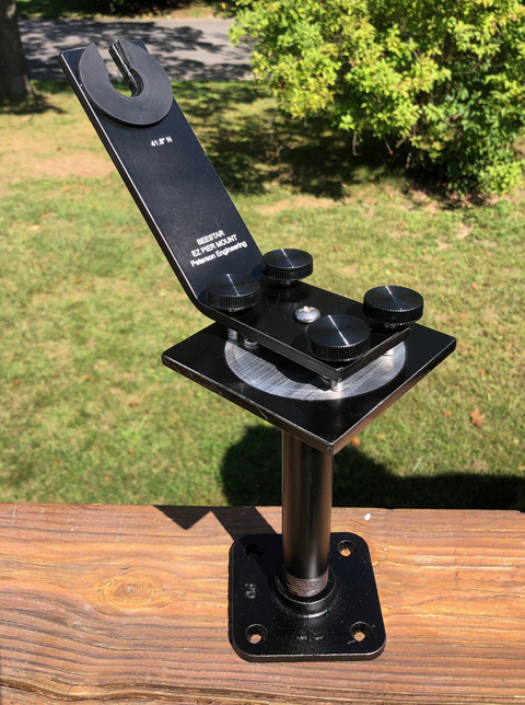 web rail pipe mount